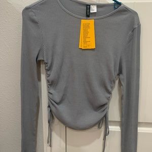 H&M long sleeve ruched top.